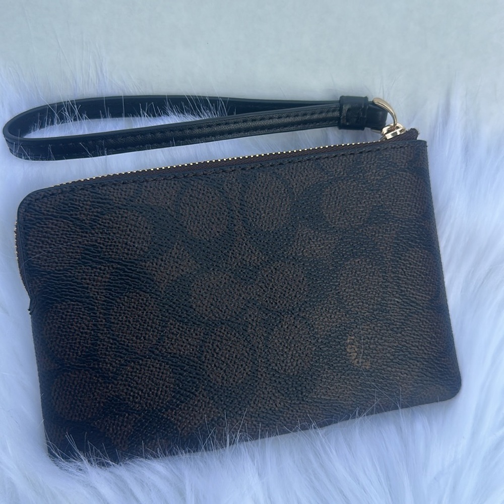 New Coach Black and Brown Wristlet - Picture 2 of 3